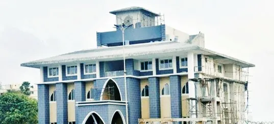 माहिम समुद्र तट पर बनाई जा रही इमारत जल्द ही पुलिस बल को शहर के तट पर निगरानी रखने में मदद करेगी