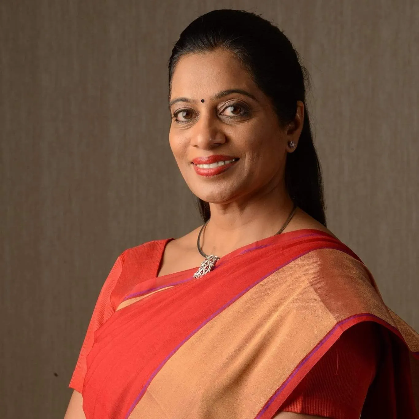 मीरा भयंदर की लड़ाई में निर्दलीय उम्मीदवार गीता जैन ने नरेंद्र मेहता को हराया