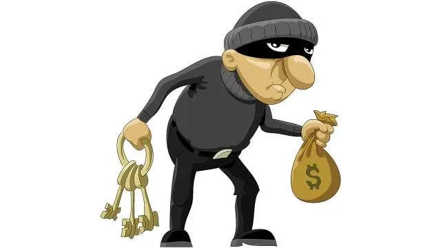 माहिम निवासी के घर से सोने और हीरे के आभूषणों की कीमत 9.50 लाख रुपये और 15,000 रुपये की नकदी चोरी हो गई