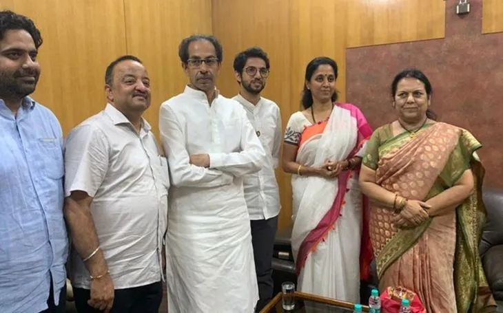 सुप्रिया सुले ने उद्धव ठाकरे से मुलाकात कर मांगी ये 2 बड़ी चीजें, जानें क्या