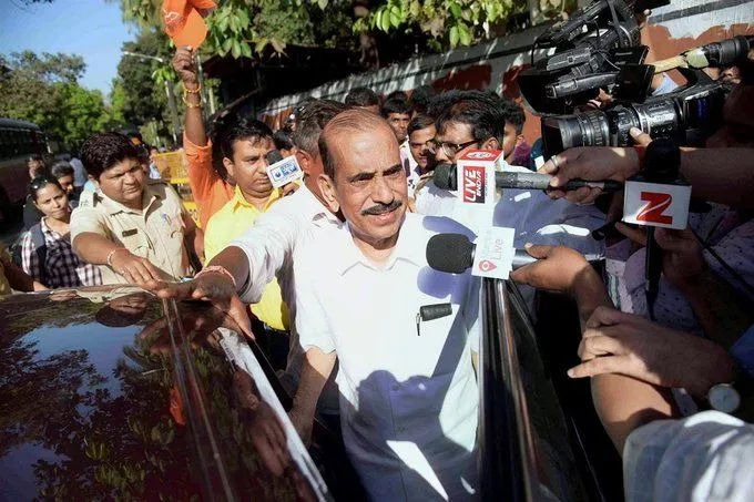 शिवसेना के पूर्व सीएम के बयान से एनसीपी और कांग्रेस के उड़े होश, जल्द बीजेपी शिवसेना होंगी एक !