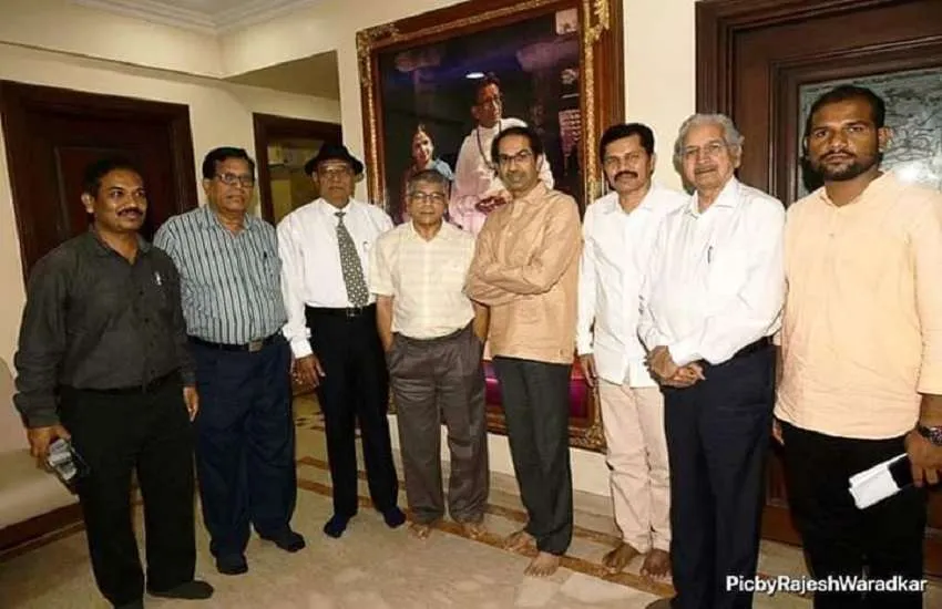 प्रकाश अंबेडकर और उद्धव की मुलाकात से यह कैसी हलचल? नए राजनीतिक समीकरण के संकेत