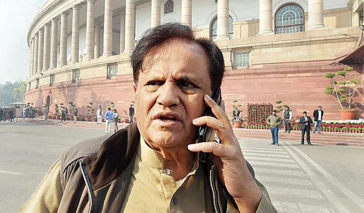 अहमद पटेल बने रहेंगे कांग्रेस के मुख्य रणनीतिकार, झारखंड-महाराष्ट्र में सरकार बनाने में रही अहम भूमिका