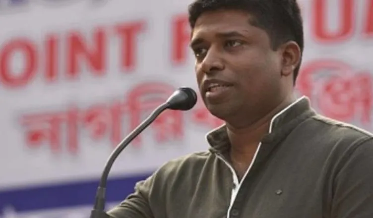 पूर्व IAS कन्नन गोपीनाथन को UP पुलिस ने इलाहाबाद एयरपोर्ट से वापस दिल्ली भेजा