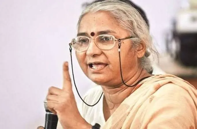 सामाजिक कार्यकर्ता मेधा पाटकर ने प्रवासी मजदूरों की समस्या पर सुप्रीम कोर्ट में याचिका दायर की