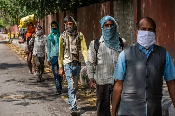 मुंबई में प्रवासी मजदूरों को मेडिकल सर्टिफिकेट के लिए कठिनाईयों का सामना करना पड़ रहा है