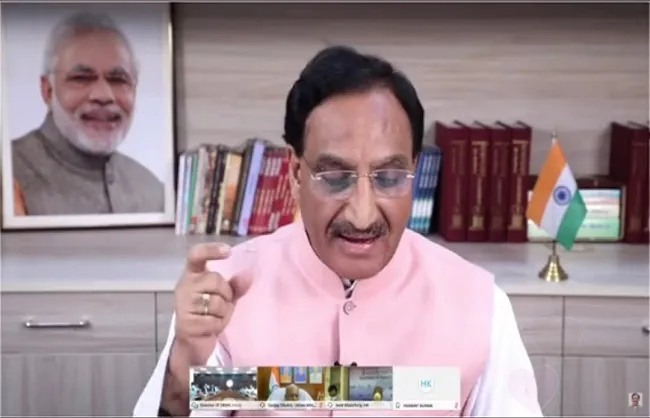 HRD Minister निशंक ने लॉन्च की दुनिया की सबसे सस्ती कोरोना वायरस टेस्टिंग किट ‘कोरोश्योर’
