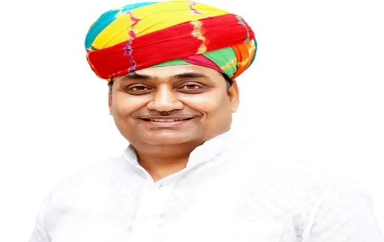राजस्‍थान प्रदेश कांग्रेस के नये अध्‍यक्ष गोविंद सिंह डोटासारा , सचिन पॉयलट और दो अन्‍य मंत्री मंत्रिमंडल से हटाए गए