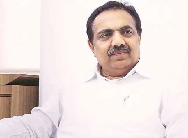 महाराष्ट्र के मंत्री जयंत पाटिल ने कहा अभिनेता की मौत को लेकर महाराष्ट्र सरकार को ‘बदनाम’ करने वालों के लिये ‘तमाचा’ है