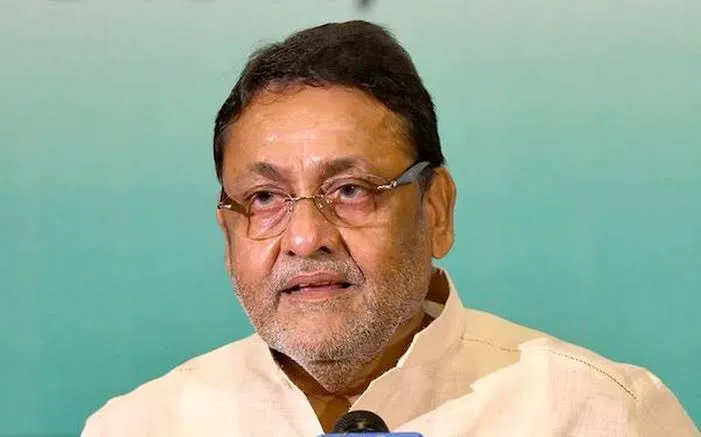 मदरसों को लेकर मुख्यमंत्री को लिखी चिट्ठी के मामले पर राकांपा के नवाब मलिक ने भाजपा पर निशाना साधा