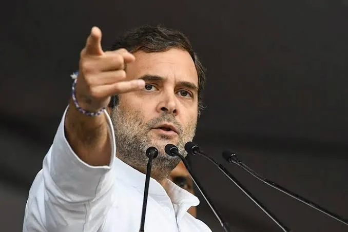 कांग्रेस के पूर्व राष्ट्रीय अध्यक्ष राहुल गांधी लगातार कई मुद्दों को लेकर केंद्र की मोदी सरकार पर हमलावर