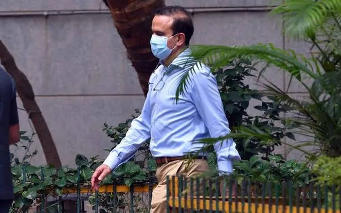 महाराष्ट्र सरकार ने मुंबई पुलिस के पूर्व आयुक्त परमबीर को गिरफ्तारी से संरक्षण की अवधि 22 जून तक बढ़ाई