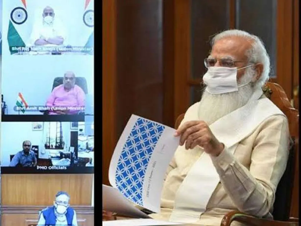 प्रधानमंत्री मोदी की अध्यक्षता में हुई बैठक के बाद  CBSE 12वीं की परीक्षाएं कैंसिल कर दी गईँ हैं