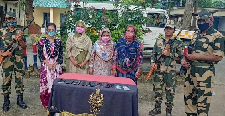 मुंबई : बाई का काम करती थीं 4 बांग्लादेशी महिलाएं, BSF ने किया गिरफ्तार
