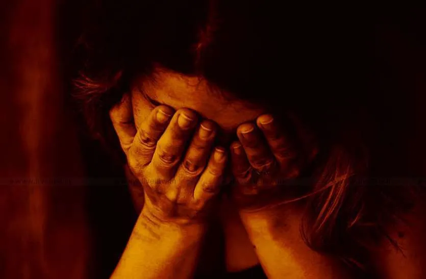 बॉलीवुड सेलेब्स पर बलात्कार का आरोप लगाने वाली मॉडल अपर्णा को मिल रही जान से मारने की धमकी