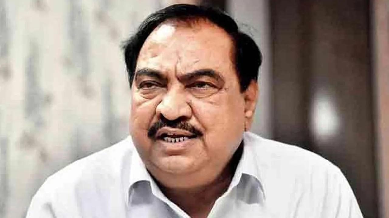 प्रवर्तन निदेशालय (ईडी) ने धनशोधन मामले में राकांपा नेता एकनाथ खडसे से पूछताछ की