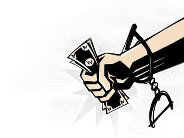 मुंबई अपराध शाखा के एक सहायक पुलिस निरीक्षक को ₹2 लाख की रिश्वत लेते हुए पकड़ा गया