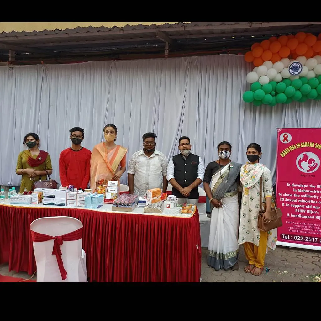 किन्नर मां ट्रस्ट के सलमा मां के तरफ से ट्रांसजेंडर के लिए मेडिकल कैंप अयोजित किया गया