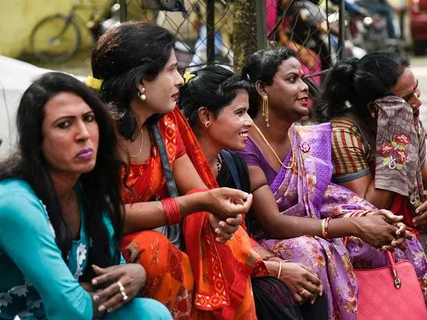 पालघर में जिला  प्रशासन ने ट्रांसजेंडर समुदाय को पहचान पत्र मुहैया कराए जाएंगे