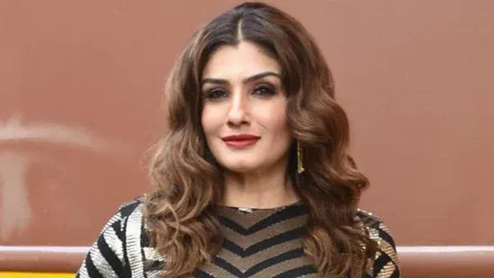 ‘केजीएफ चैप्टर 2’ के डबिंग का कार्य पूरा किया रवीना टंडन ने