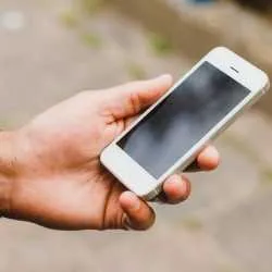 मोबाइल स्नैचिंग के सिलसिले में पुलिस ने कांदिवली में एक व्यक्ति को गिरफ्तार किया