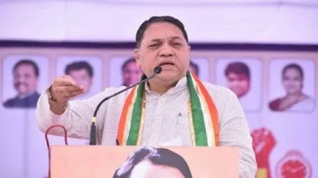 दिलीप वलसे पाटिल ने कहा हिजाब  को लेकर महाराष्ट्र में विरोध प्रदर्शन करना उचित नहीं