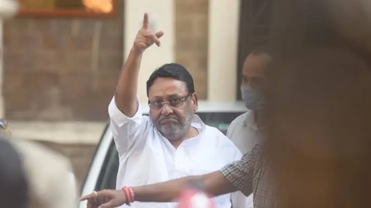 नवाब मलिक को  जे. जे. अस्पताल  में भर्ती कराया तबियत बिगड़ने के बाद