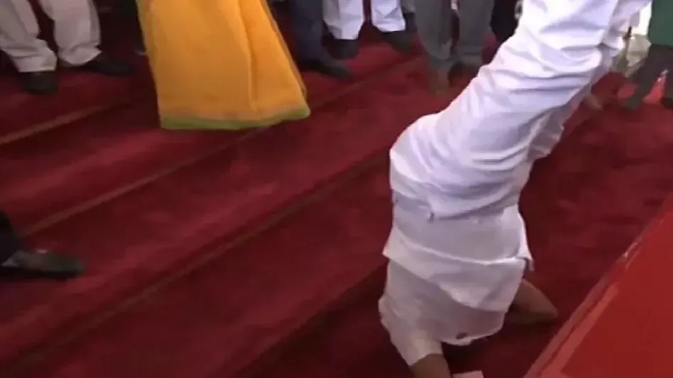 महाराष्ट्र विधानसभा बजट सत्र के दौरान राज्यपाल के बयान पर एनसीपी विधायकों ने नाराजगी जाहिर की