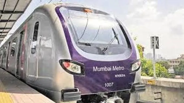 नगर निगम को 21 दिन के अंदर टैक्स भरने का निर्देश मेट्रो की 24 संपत्तियों को बीएमसी ने अपने कब्जे में ले लिया