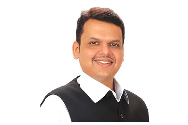 देवेंद्र फडणवीस का पेन ड्राइव : बीजेपी नेता ने जारी किया प्रवीण चव्हाण की जबरन वसूली की वीडियो फुटेज