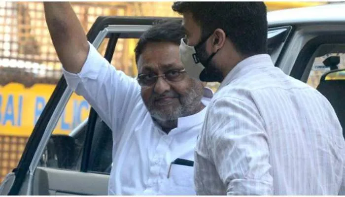 मनी लॉन्ड्रिंग मामले में पीएमएलए अदालत में पेश हुए नवाब मलिक