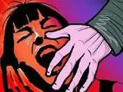 मीरा रोड पुलिस ने लॉज में चल रहे वेश्यावृत्ति रैकेट का भंडाफोड़ किया