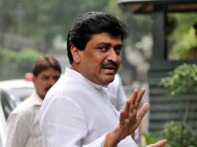 महाराष्ट्र के नांदेड़ में एक बिल्डर की हत्या की जांच के लिए एसआईटी गठित : अशोक चव्हाण