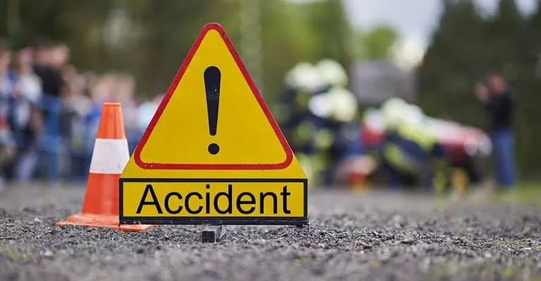 मुंबई इलाके में स्कूल बस में आग लगी, 16 छात्र, चालक और क्लीनर बाल-बाल बचे