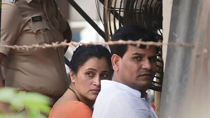 Navneet Rana और Ravi Rana की जमानत याचिका पर सुनवाई कल