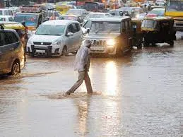 मुंबई में मानसून से पहले कई इलाकों के लिए जारी हुआ अलर्ट…