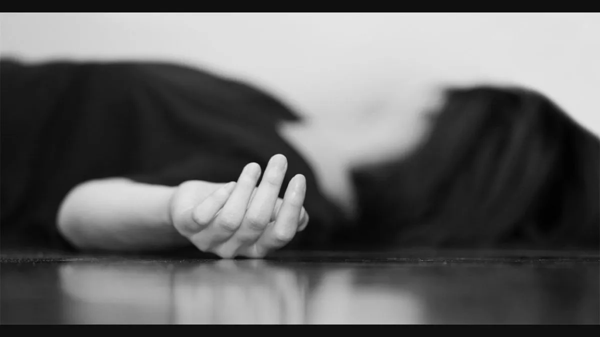 बारहवीं कक्षा के छात्र ने प्रताड़ना से तंग आकर अपने आवास पर की आत्महत्या…