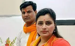निर्दलीय सांसद नवनीत राणा और उनके पति को नौ जून तक नहीं किया जाएगा गिरफ्तार- मुंबई पुलिस
