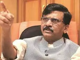 शिवसेना नेता संजय राउत ने BJP पर निर्वाचन आयोग को नियंत्रण में लेने का लगाया आरोप…