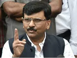एनसीपी चीफ शरद पवार का अपमान नहीं करेंगे बर्दाश्त- शिवसेना नेता संजय राउत