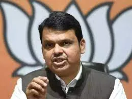 देवेंद्र फडणवीस का राज्य सरकार पर जोरदार हमला, मुख्यमंत्री सरकार नहीं, कार चलाते है…