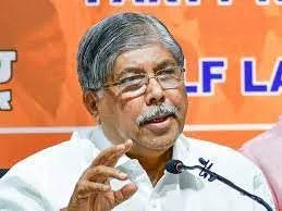 आगामी मुंबई मनपा सहित अन्य चुनाव को जीतने के लिए रहे तैयार -चंद्रकांत पाटिल 