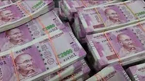 महाराष्ट्र  के ठाणे से 8 करोड़ रुपए की कीमत वाले 2000 रुपए के नकली नोट बरामद... 2 आरोपी गिरफ्तार