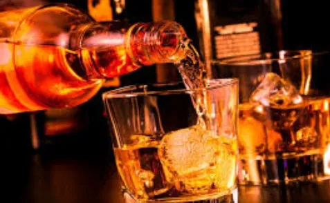 उत्तरप्रदेश में शराब के शौकीनों को मिलेगी सहूलियत... दुकानदारों की बढ़ेगी परेशानी