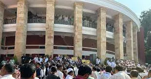 लव जिहाद पर लगाम के लिए कानून की मांग....हिन्दू संगठन का नागपुर विधानभवन के सामने प्रदर्शन आज आज दोपहर 12 बजे