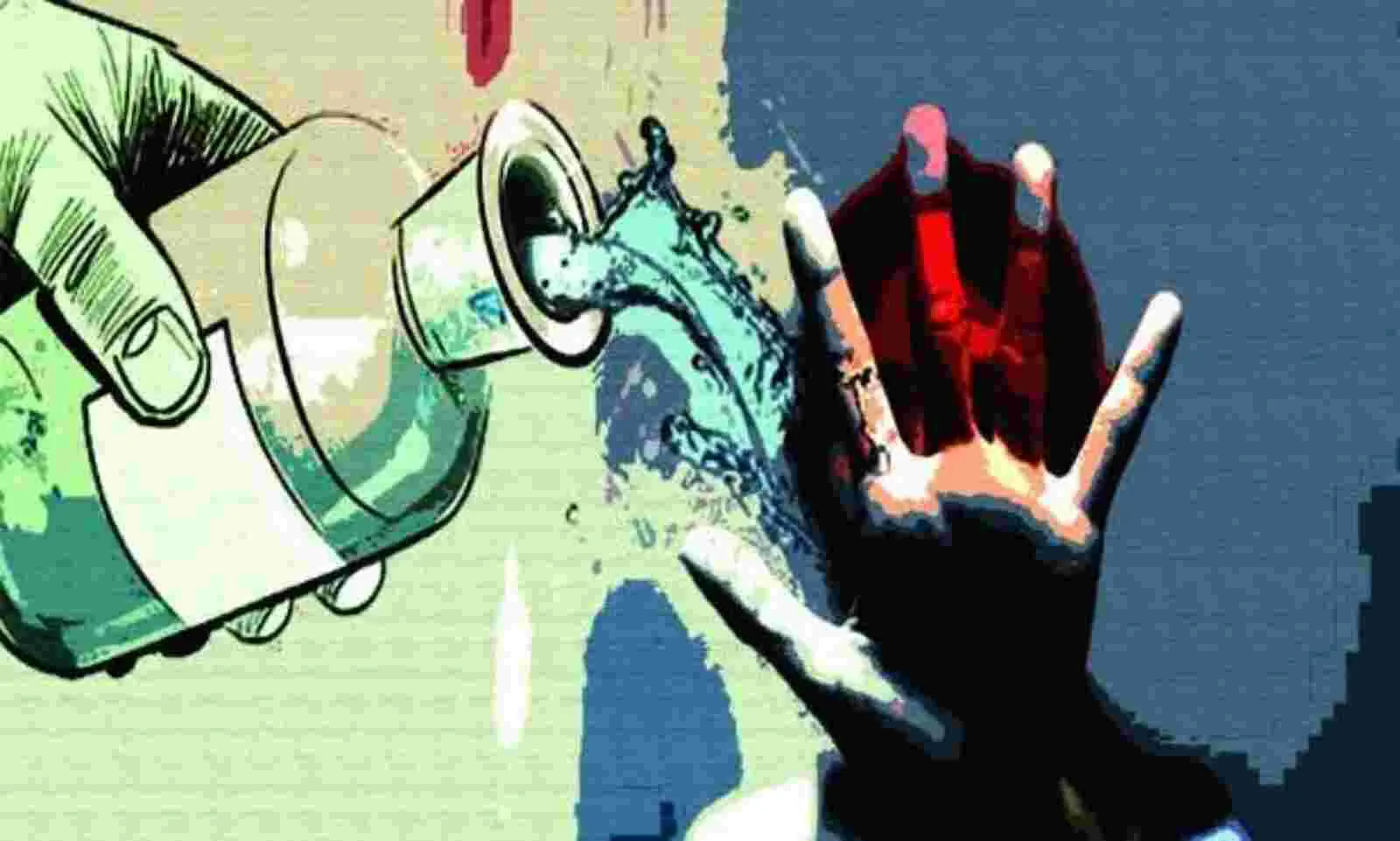 मुंबई के लोकमान्य तिलक मार्ग इलाके में महिला पर 62 साल के शख्स ने फेंका तेजाब... गंभीर रूप से घायल