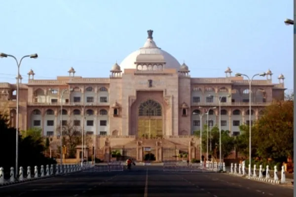 राजस्थान विधानसभा में पेपर लीक को लेकर हुआ हंगामा