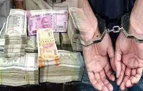 मुंबई के मालवानी इलाके से 19 लाख रुपये मूल्य के नकली नोट जब्त... दो गिरफ्तार