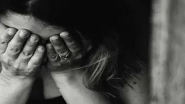 महाराष्ट्र के पूर्व मंत्री उत्तम प्रकाश खंडारे पर रेप का आरोप... महिला का दावा दुष्कर्म के बाद पैदा हुआ बच्चा