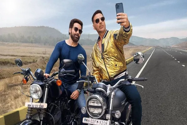 सेल्फी: पहला दिन 6 करोड़, वीकेंड 22 करोड़, लाइफ टाइम 70 करोड़